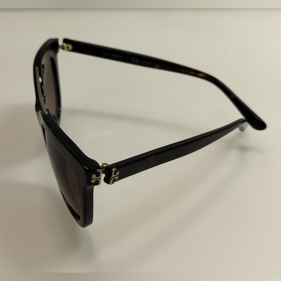 Tory Burch Women\'s Sunglasses TY7105 1378/T5Dark Tortoise Polarized Pre-owned main image 10
